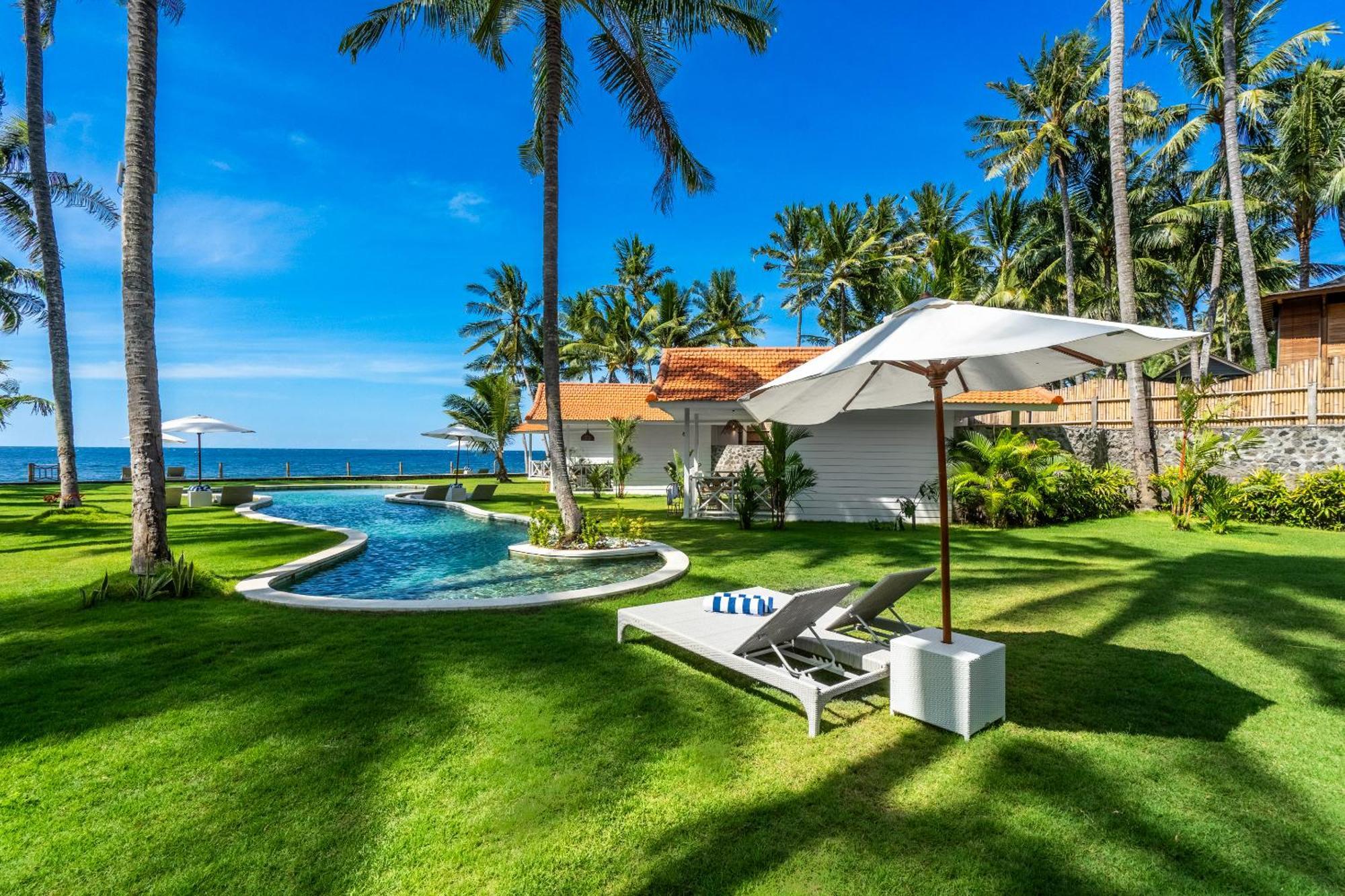 Senang Resort Tianyar Екстериор снимка