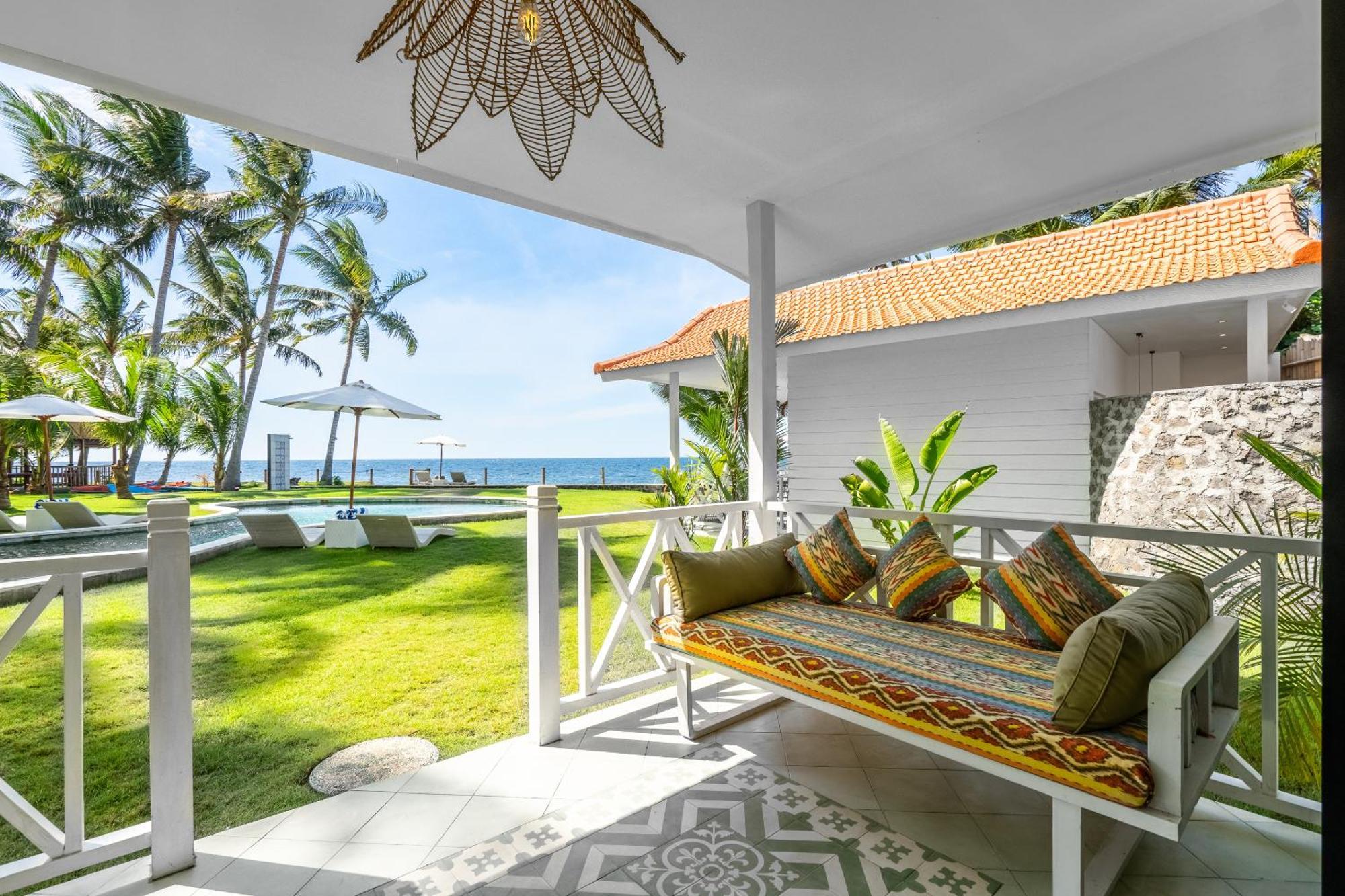 Senang Resort Tianyar Екстериор снимка