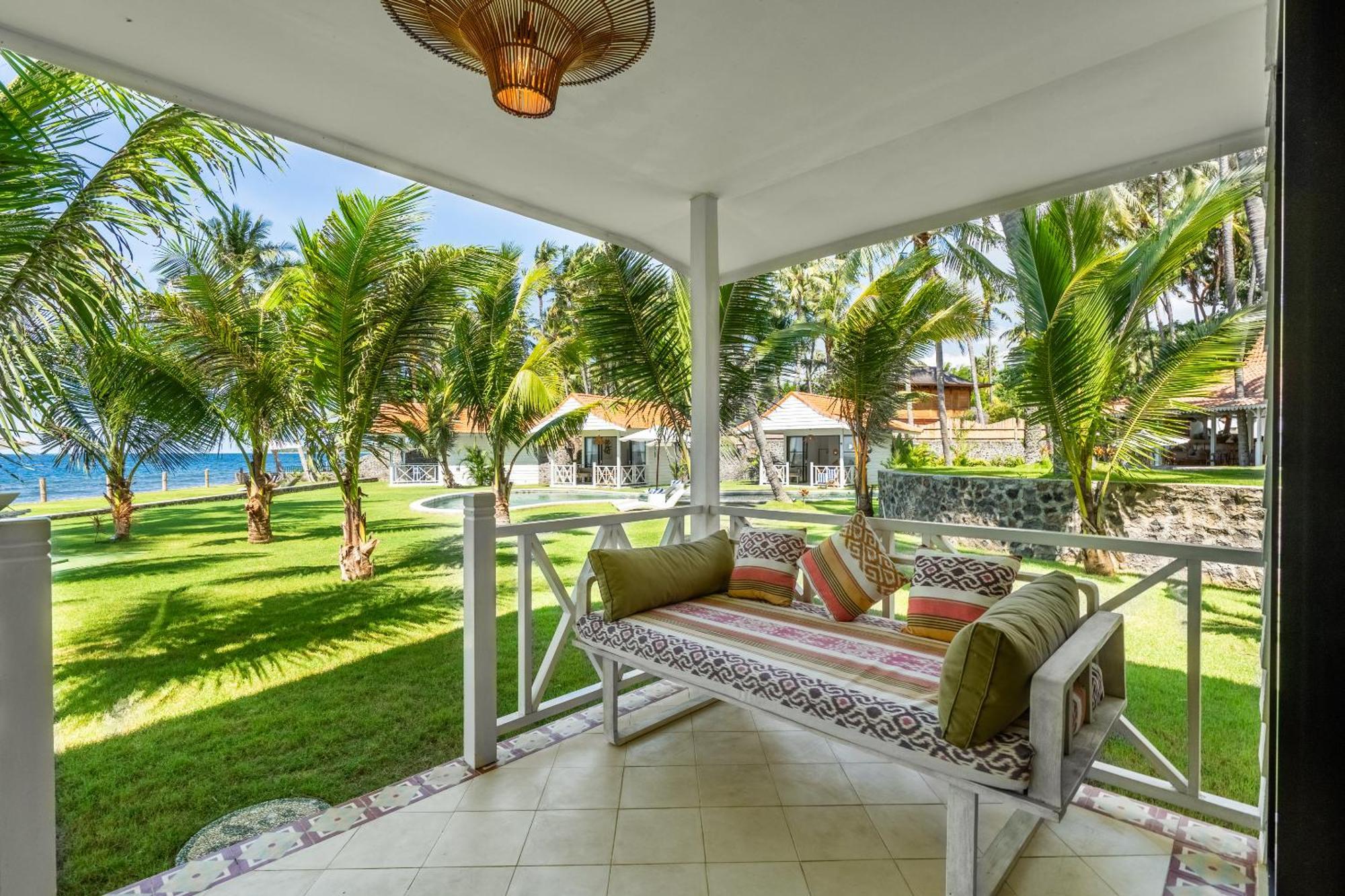 Senang Resort Tianyar Екстериор снимка