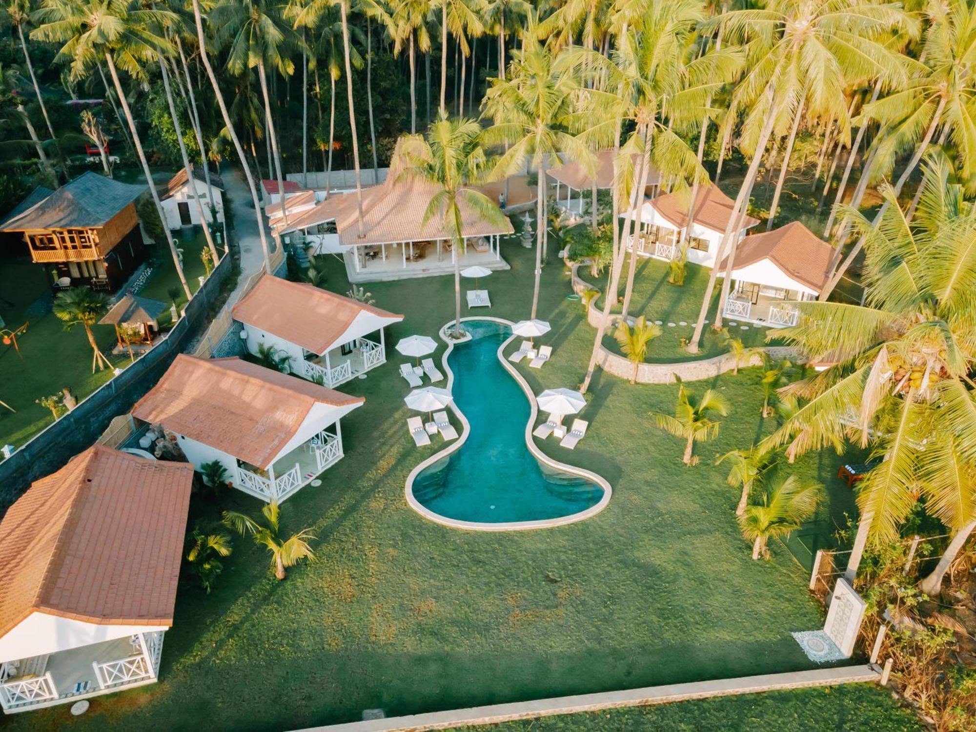 Senang Resort Tianyar Екстериор снимка